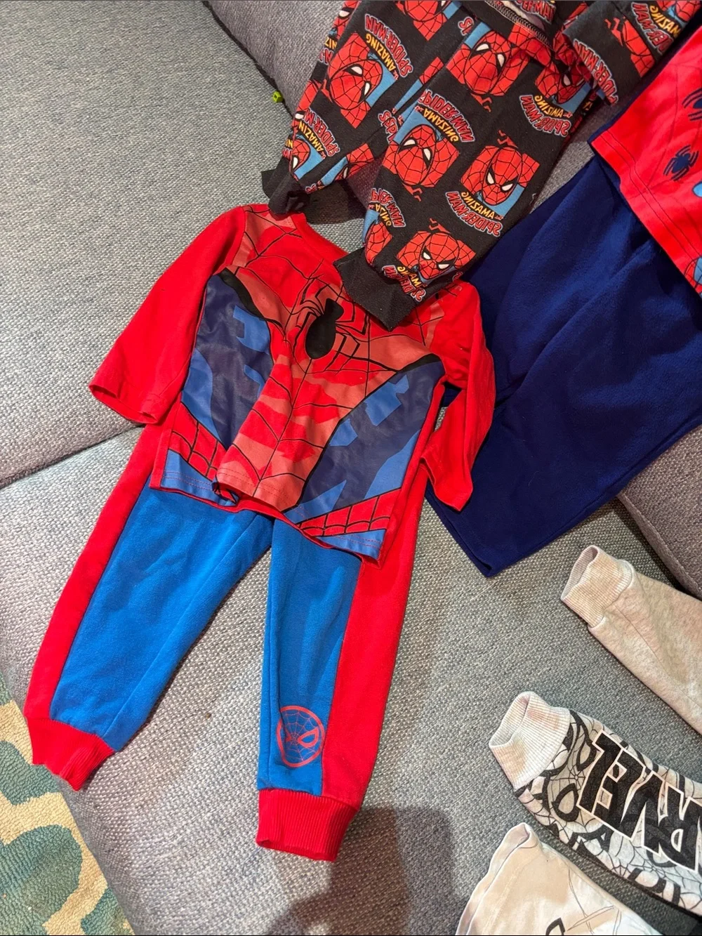 Spider man bundle x 9! 2T